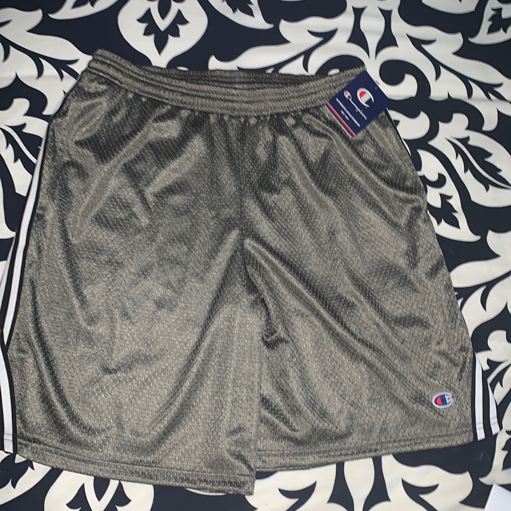 NWT Men’s Champion Athletic Shorts Grey Large